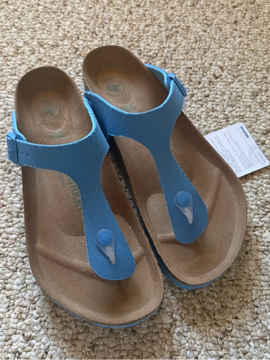 Birkenstock Shoes - NWT Birkenstock Gizeh Vegan Thong Sandals Size US 9/EU 40